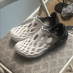 Merrell White and Black Slip-On Loafers